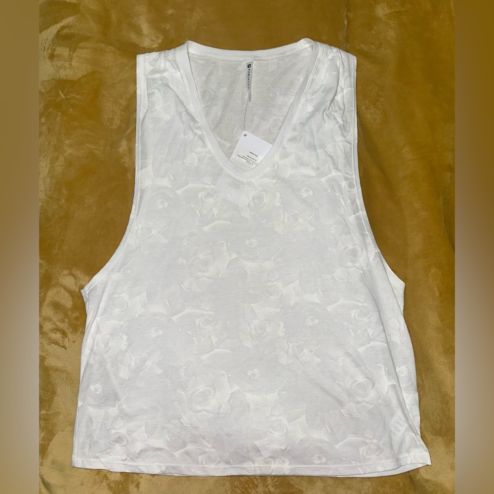 Fabletics White Sleeveless Muscle Tee